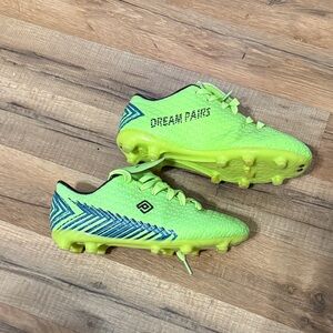 Dream Pairs Kids Neon Green Soccer Cleats